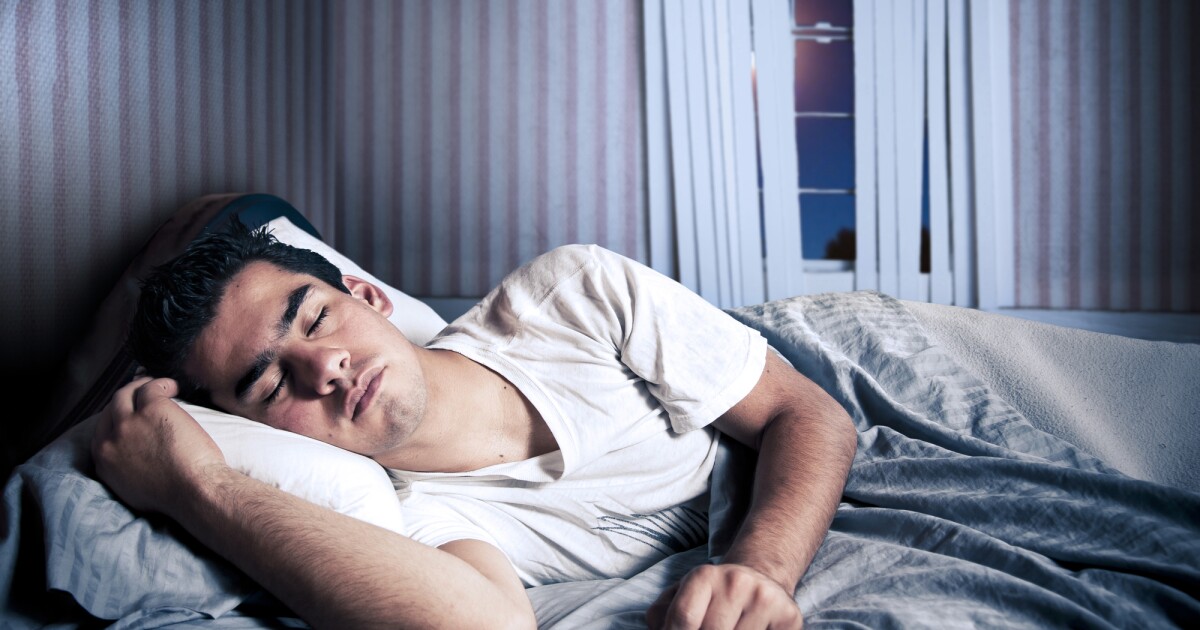 Jak to, co jíte, ovlivňuje hloubku vašeho spánku